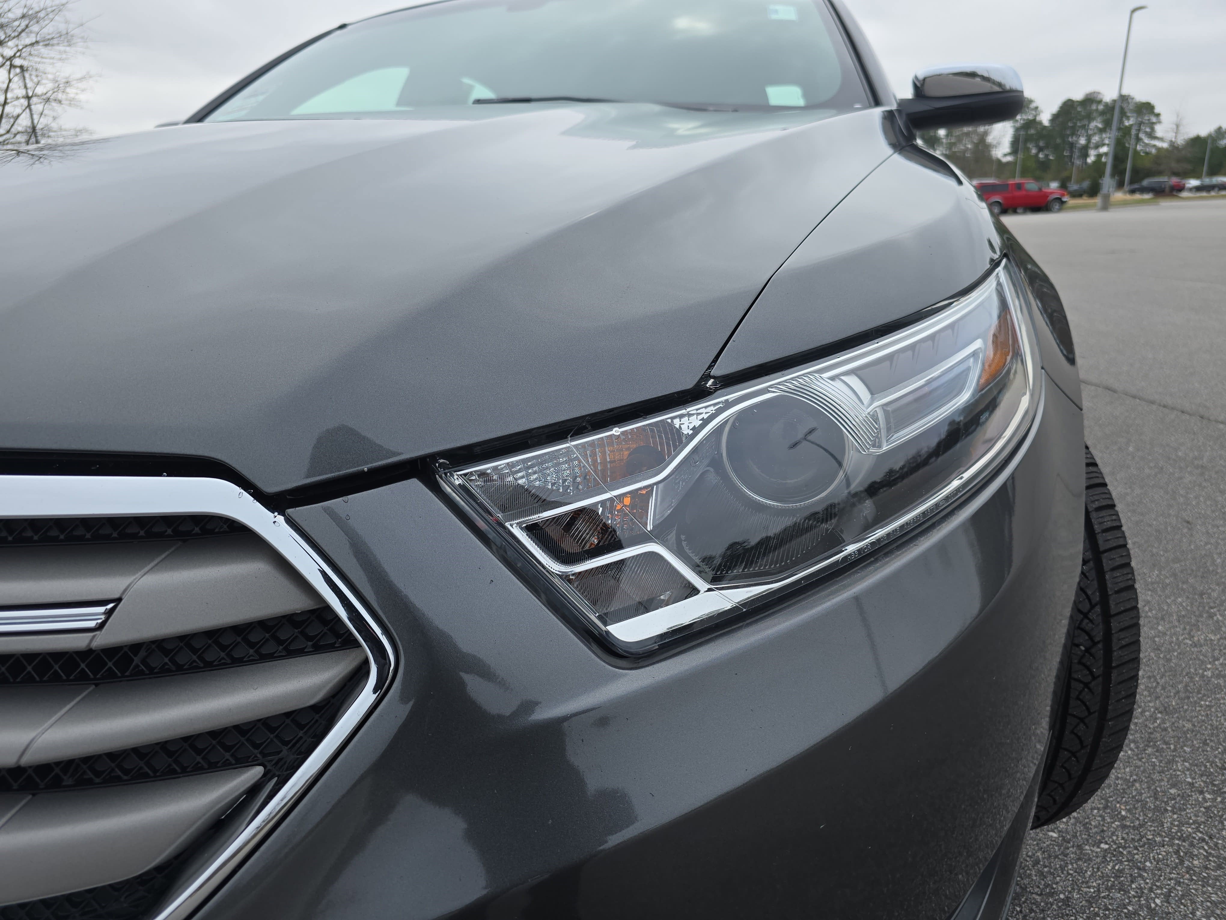 2016 Ford Taurus SEL