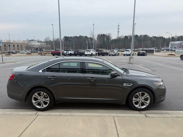 2016 Ford Taurus SEL