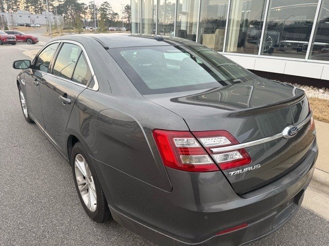 2016 Ford Taurus SEL