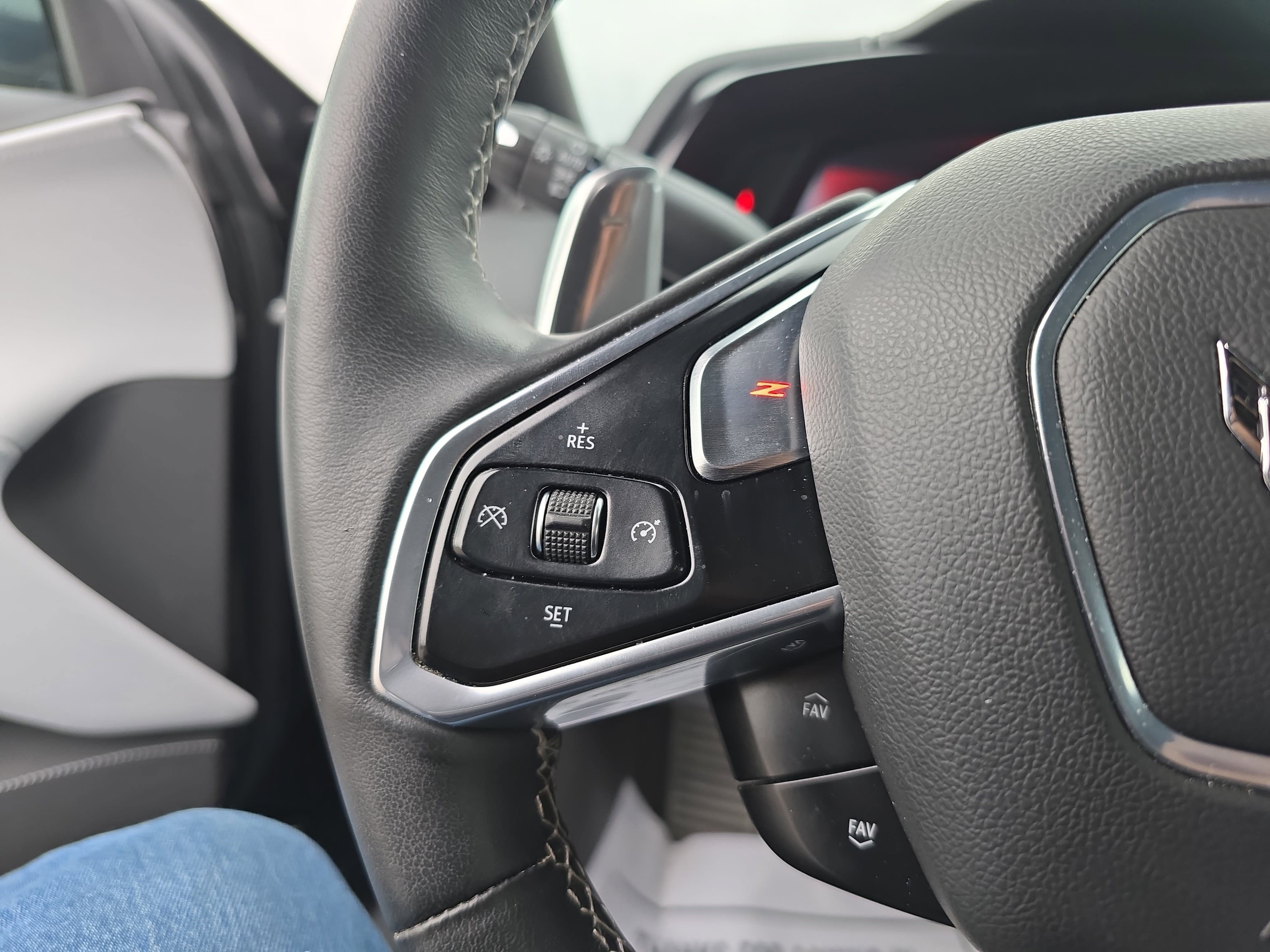 2023 Chevrolet Corvette 2LT