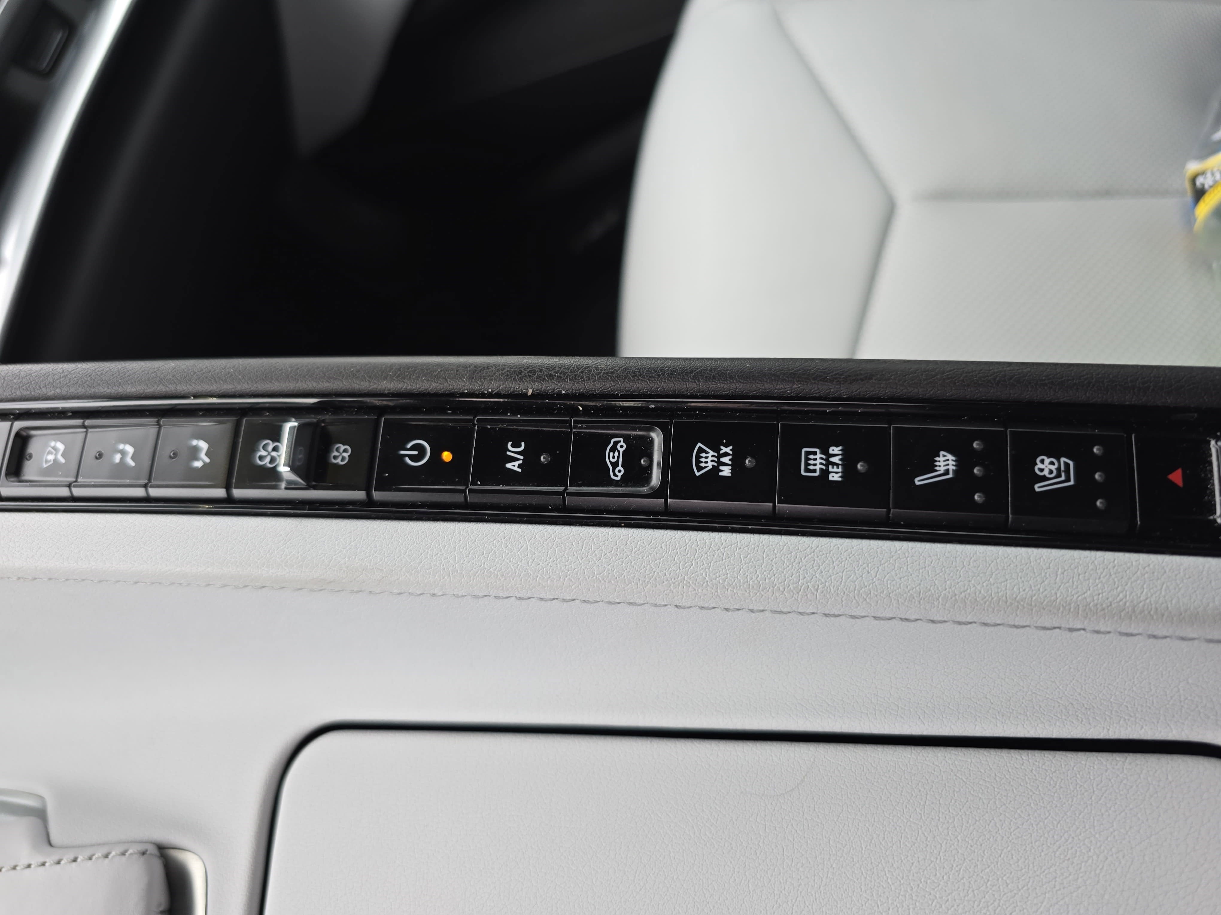 2023 Chevrolet Corvette 2LT