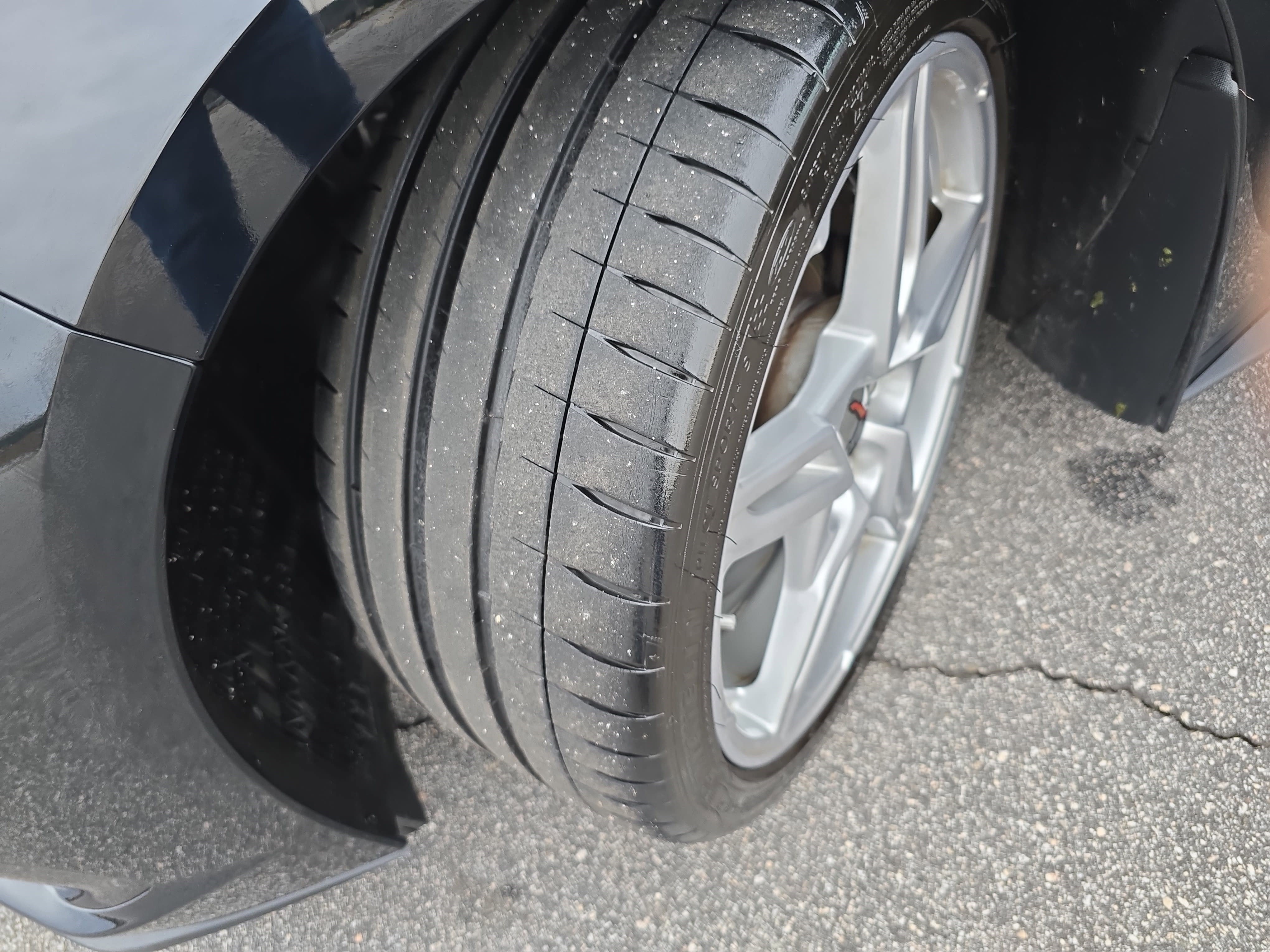 2023 Chevrolet Corvette 2LT