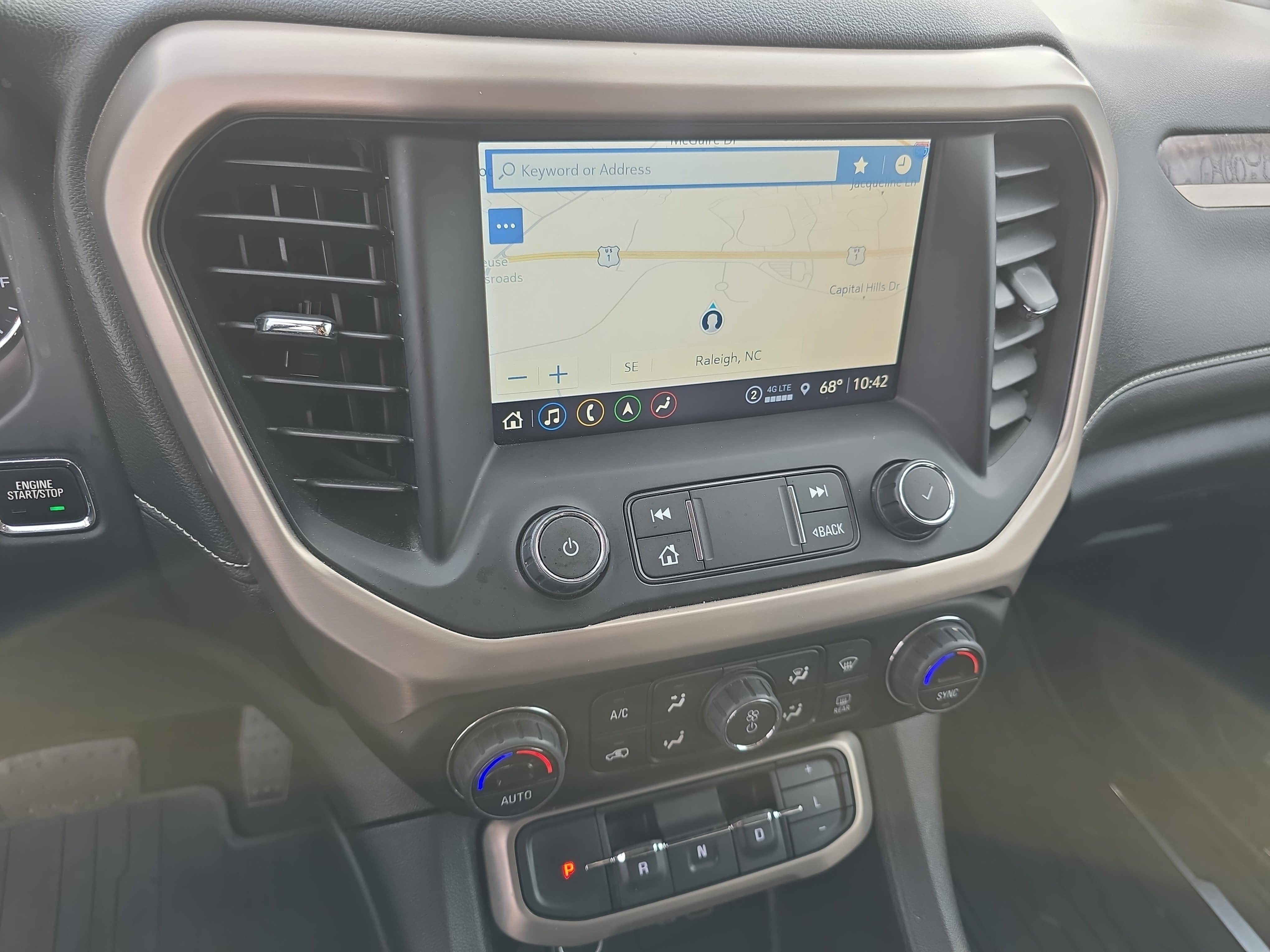 2021 GMC Acadia Denali