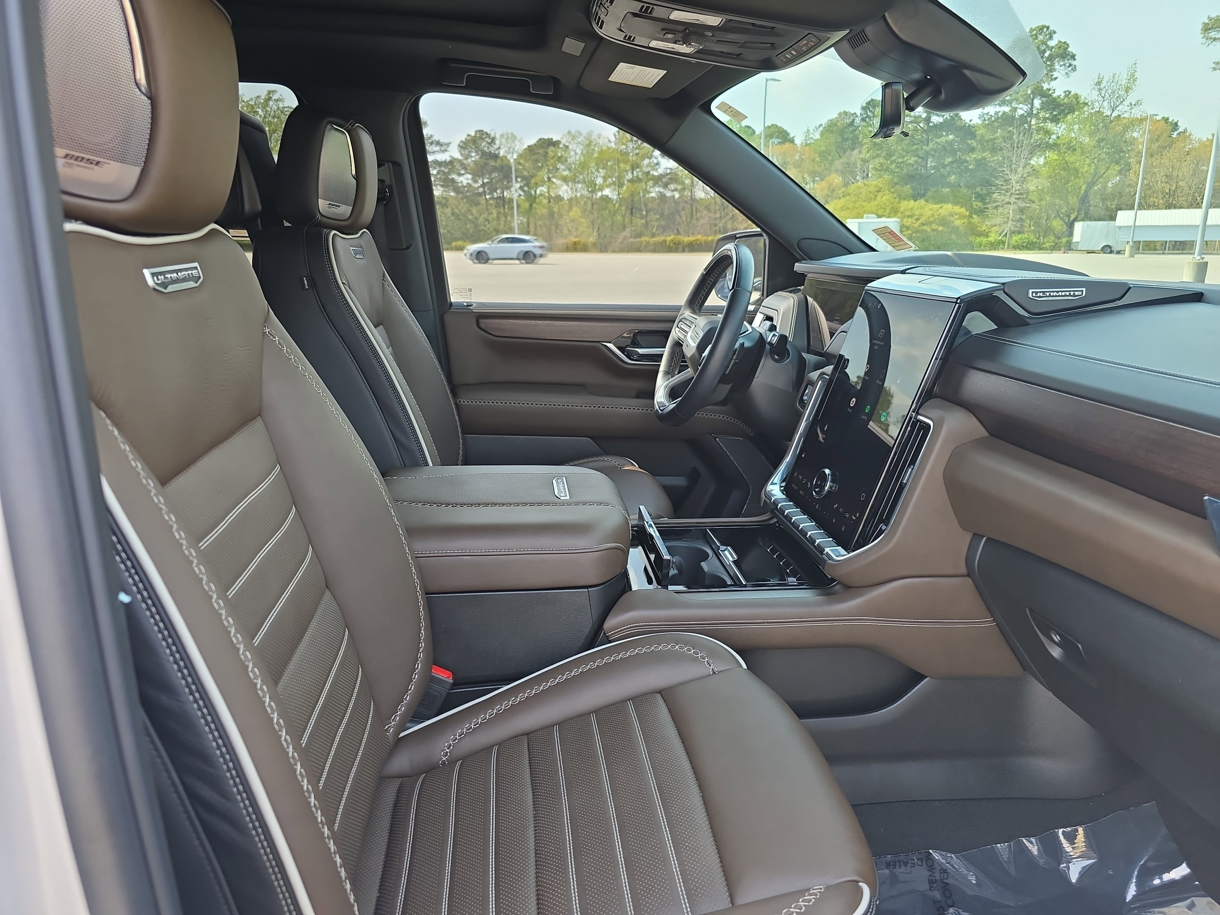 2025 GMC Yukon Denali Ultimate