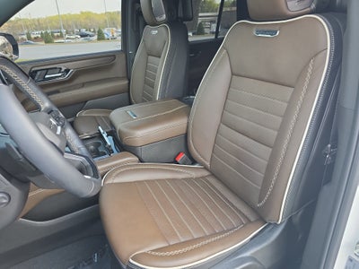 2025 GMC Yukon Denali Ultimate