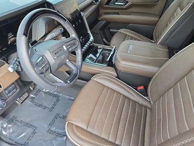 2025 GMC Yukon Denali Ultimate