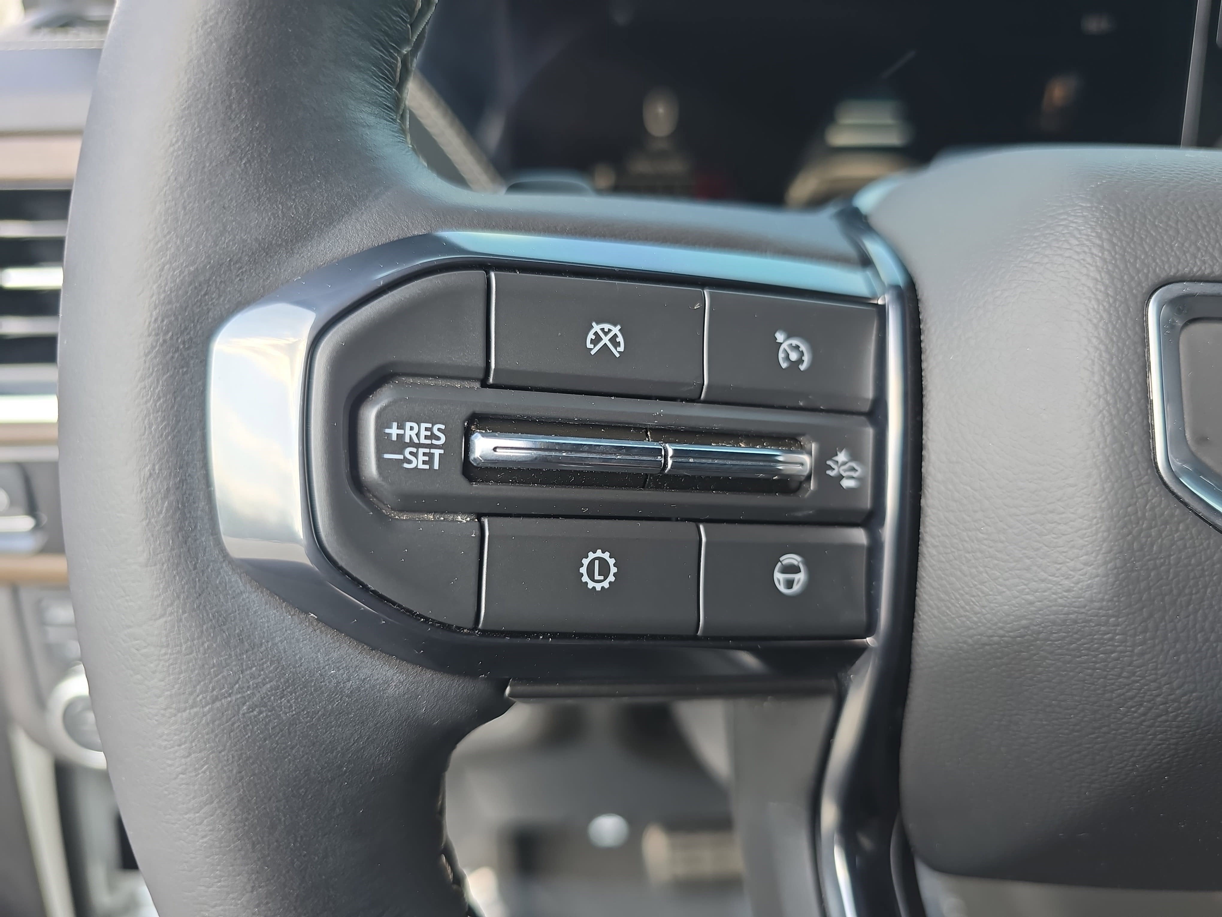 2025 GMC Yukon Denali Ultimate