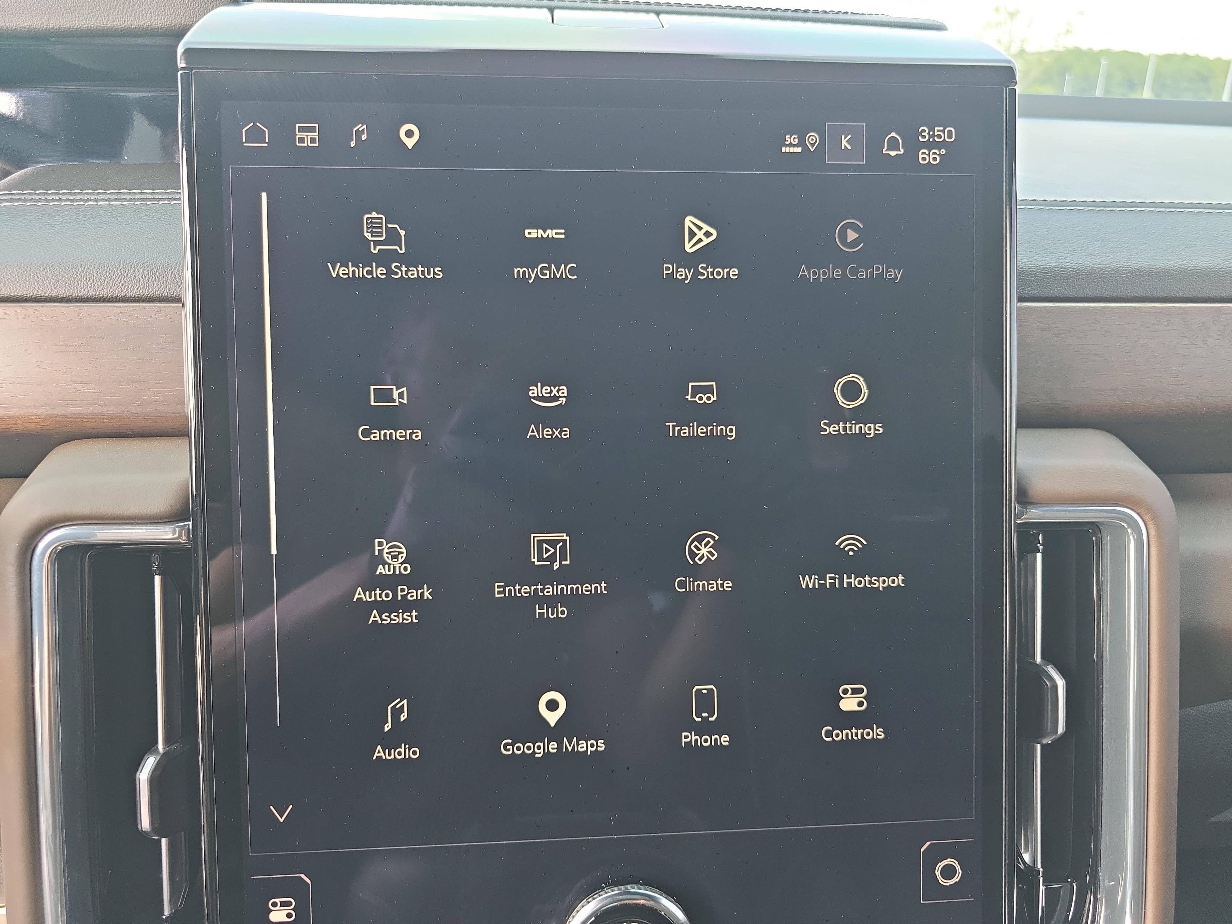 2025 GMC Yukon Denali Ultimate