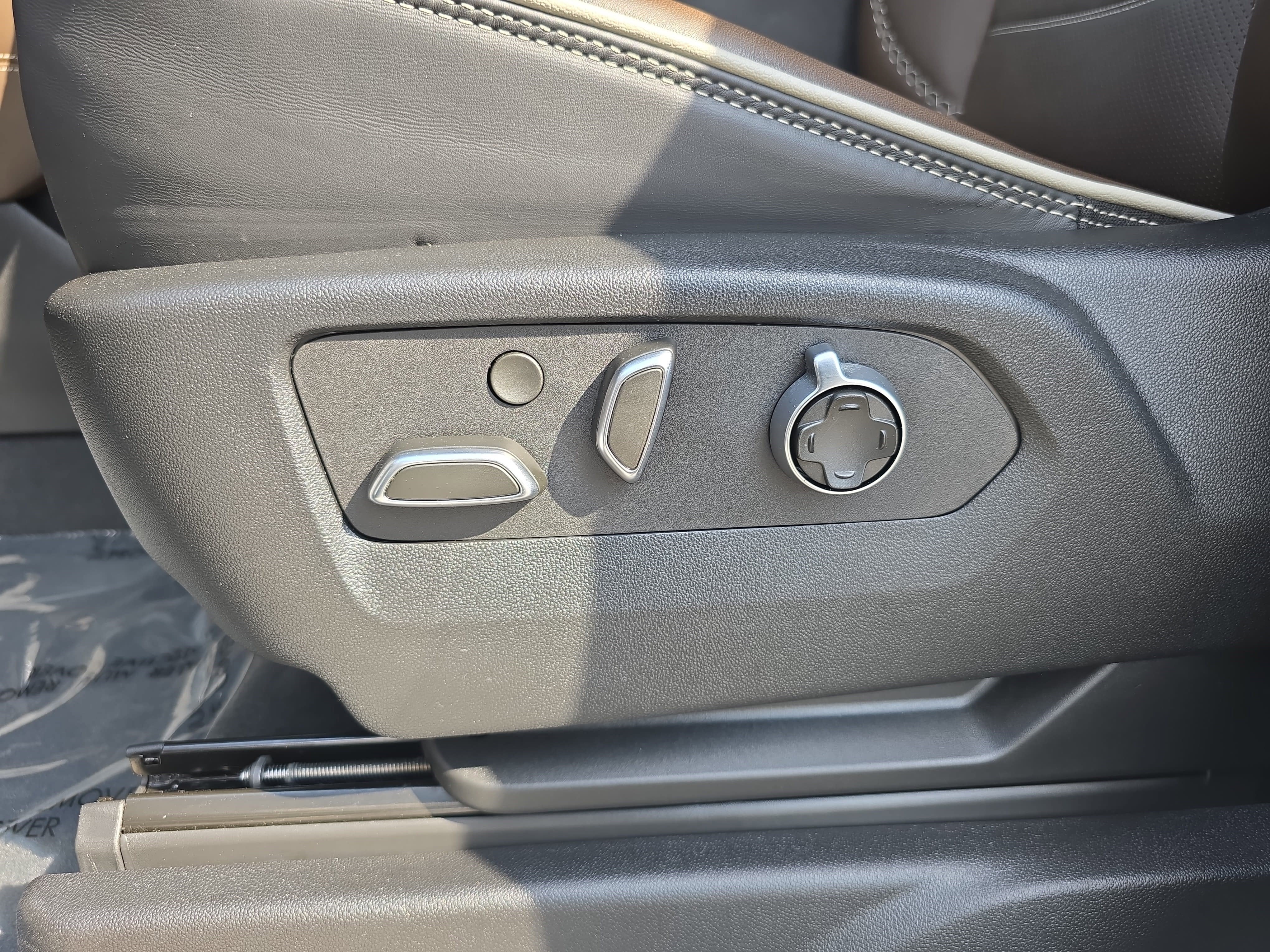 2025 GMC Yukon Denali Ultimate