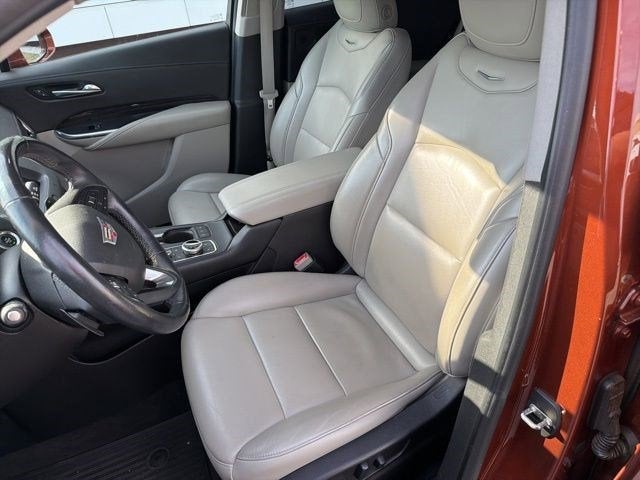 2019 Cadillac XT4 FWD Premium Luxury