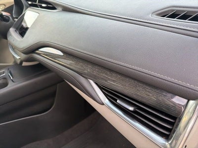 2019 Cadillac XT4 FWD Premium Luxury