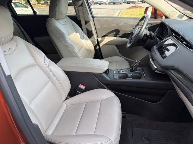 2019 Cadillac XT4 FWD Premium Luxury