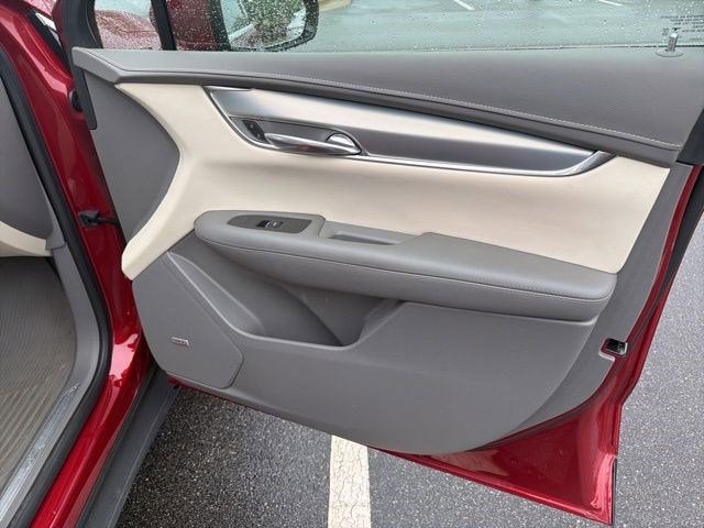 2021 Cadillac XT5 FWD Premium Luxury
