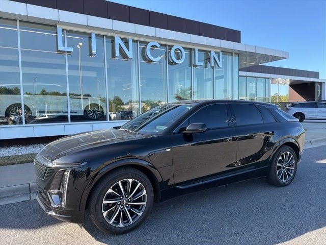 2024 Cadillac LYRIQ Sport