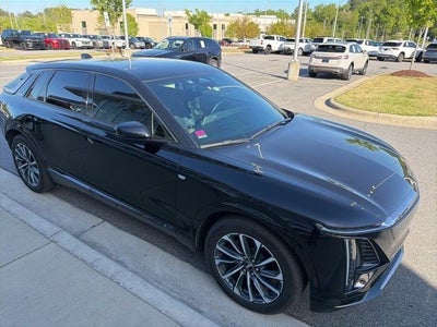 2024 Cadillac LYRIQ Sport