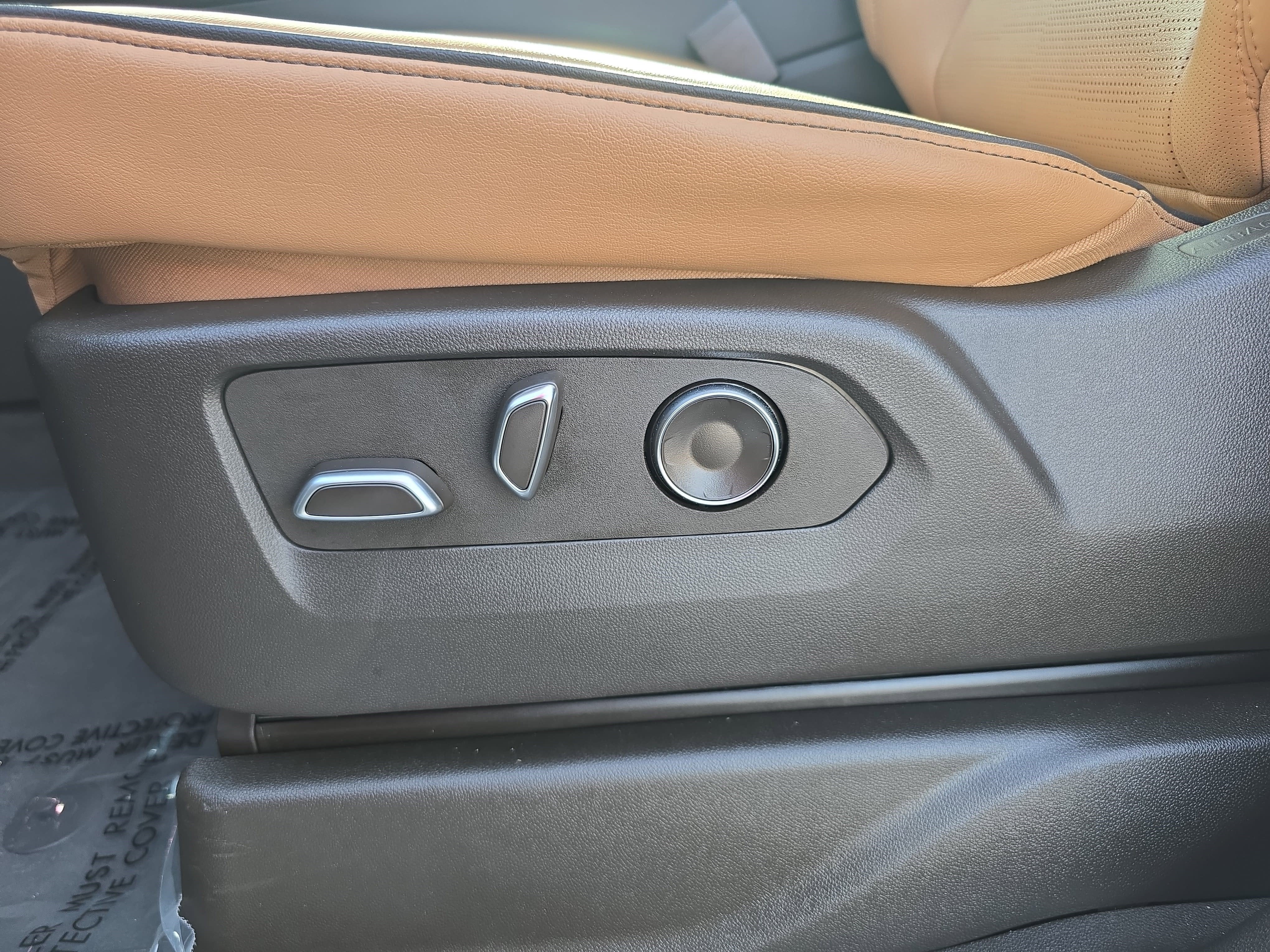 2025 Cadillac Escalade 4WD Premium Luxury