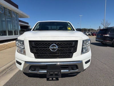2022 Nissan Titan SV