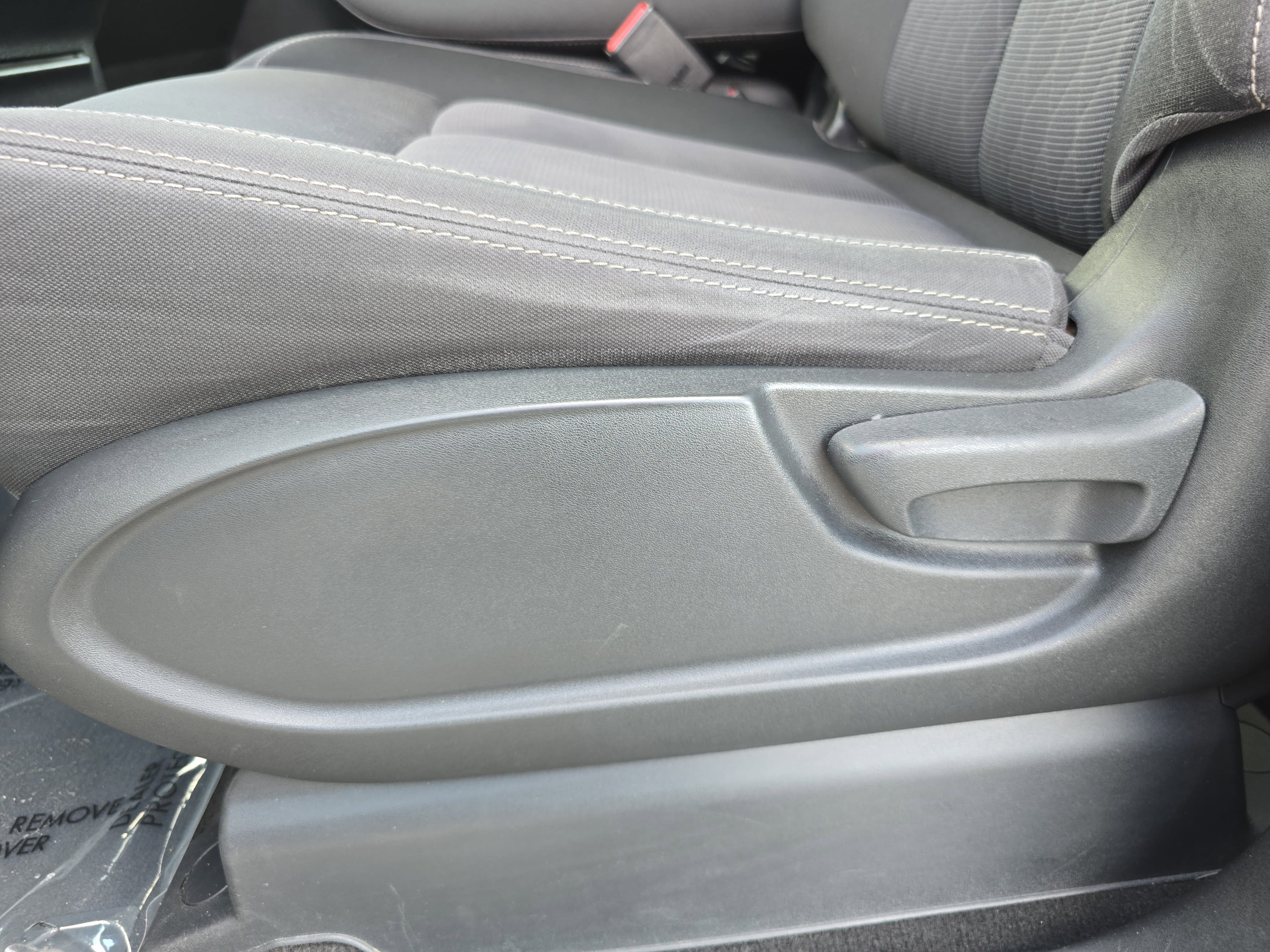 2022 Nissan Titan SV