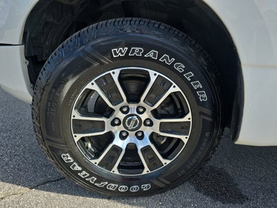 2022 Nissan Titan SV