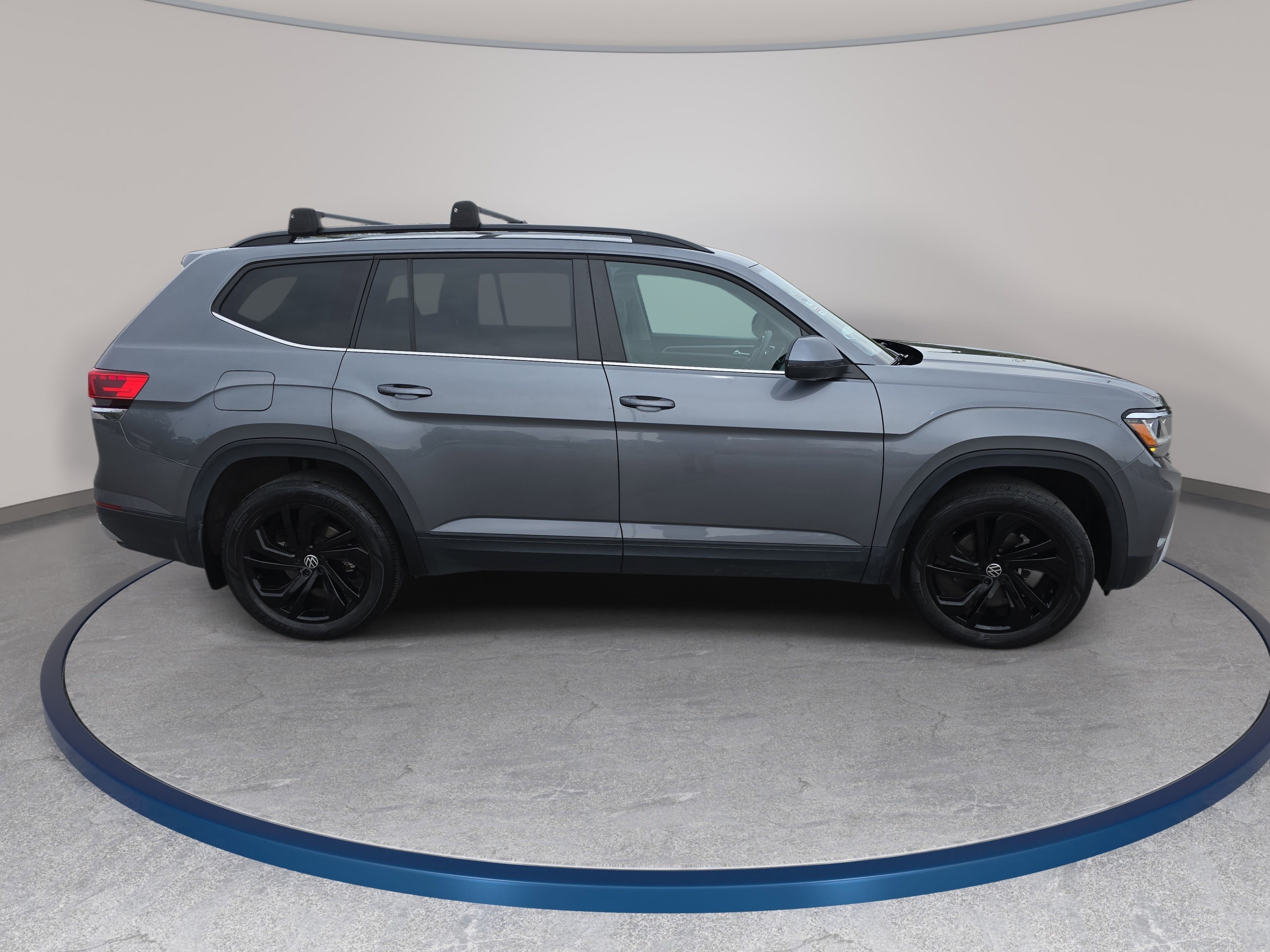 2023 Volkswagen Atlas 2.0T SE w/Technology