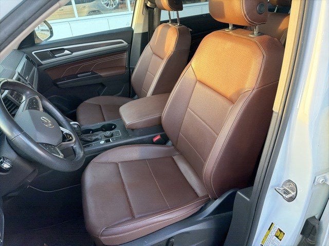 2021 Volkswagen Atlas 3.6L V6 SE w/Technology R-Line