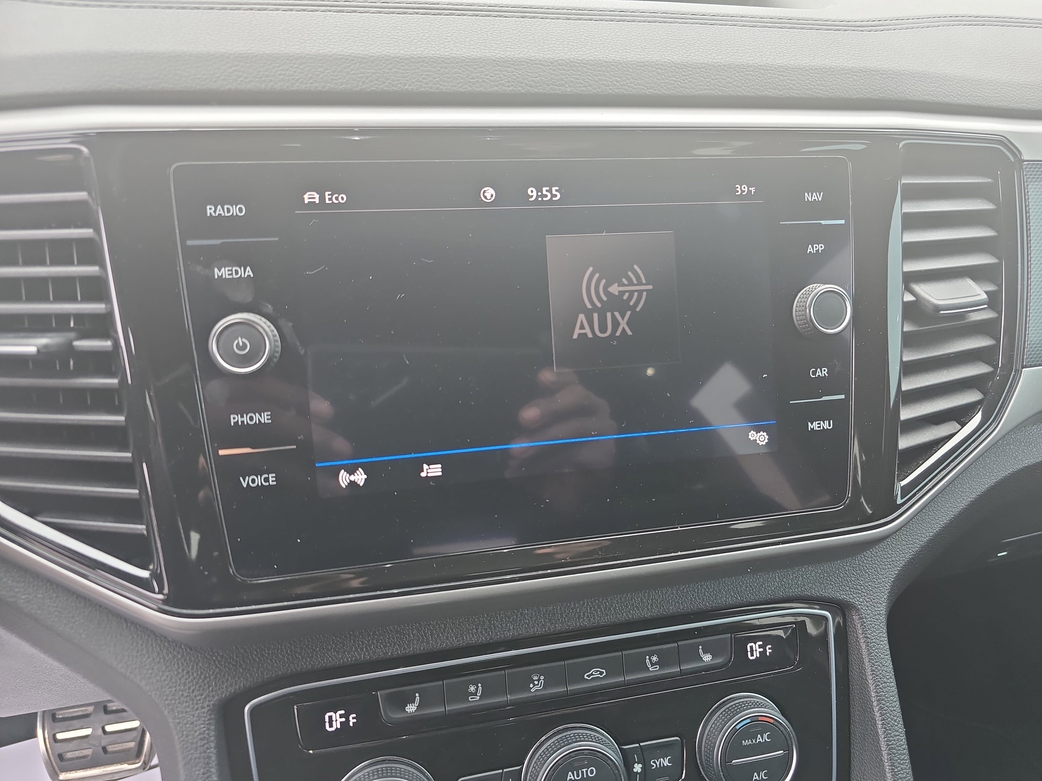 2020 Volkswagen Atlas Cross Sport 3.6L V6 SEL Premium R-Line