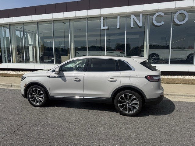 2021 Lincoln Nautilus Reserve