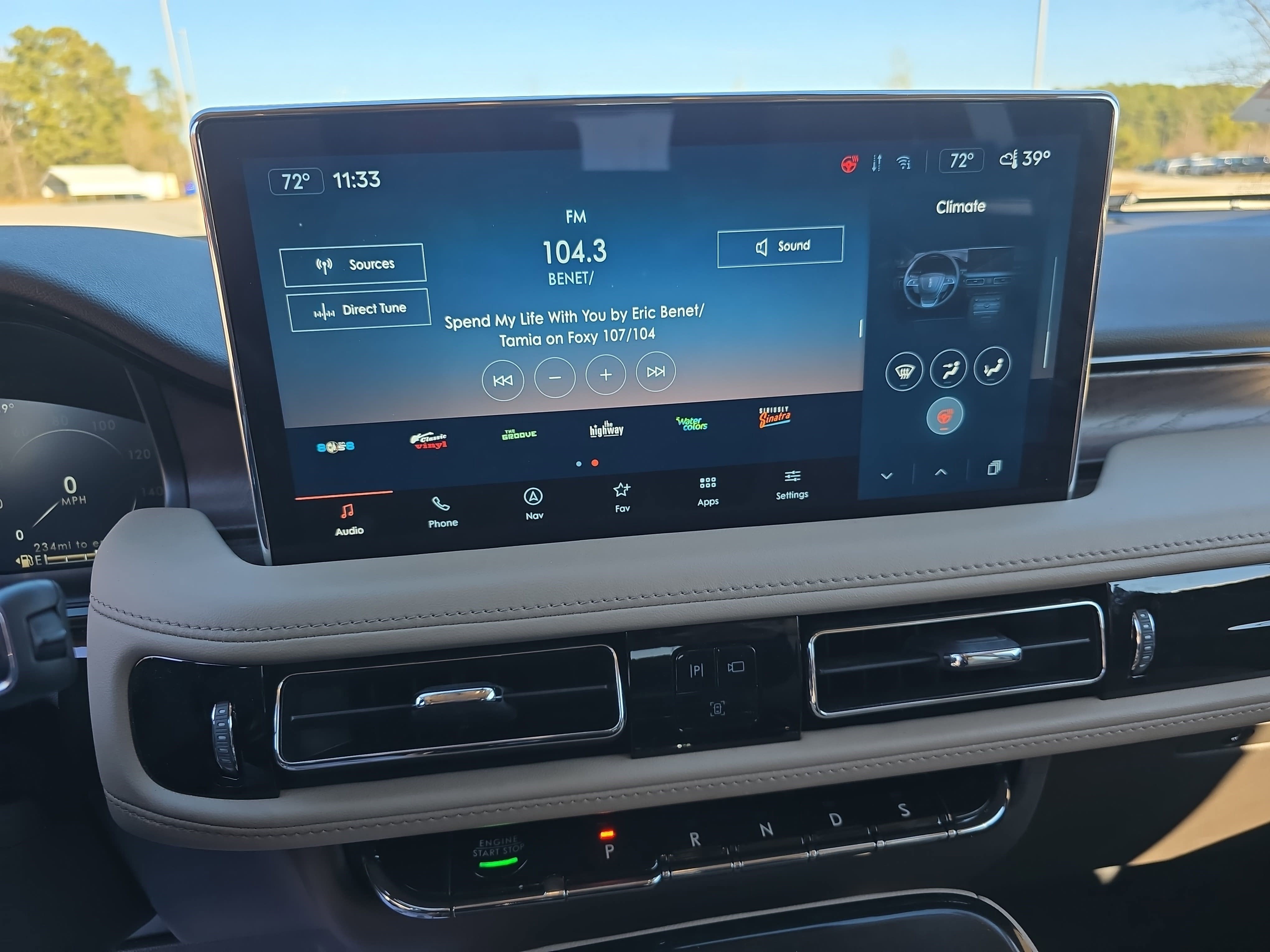 2022 Lincoln Nautilus Reserve