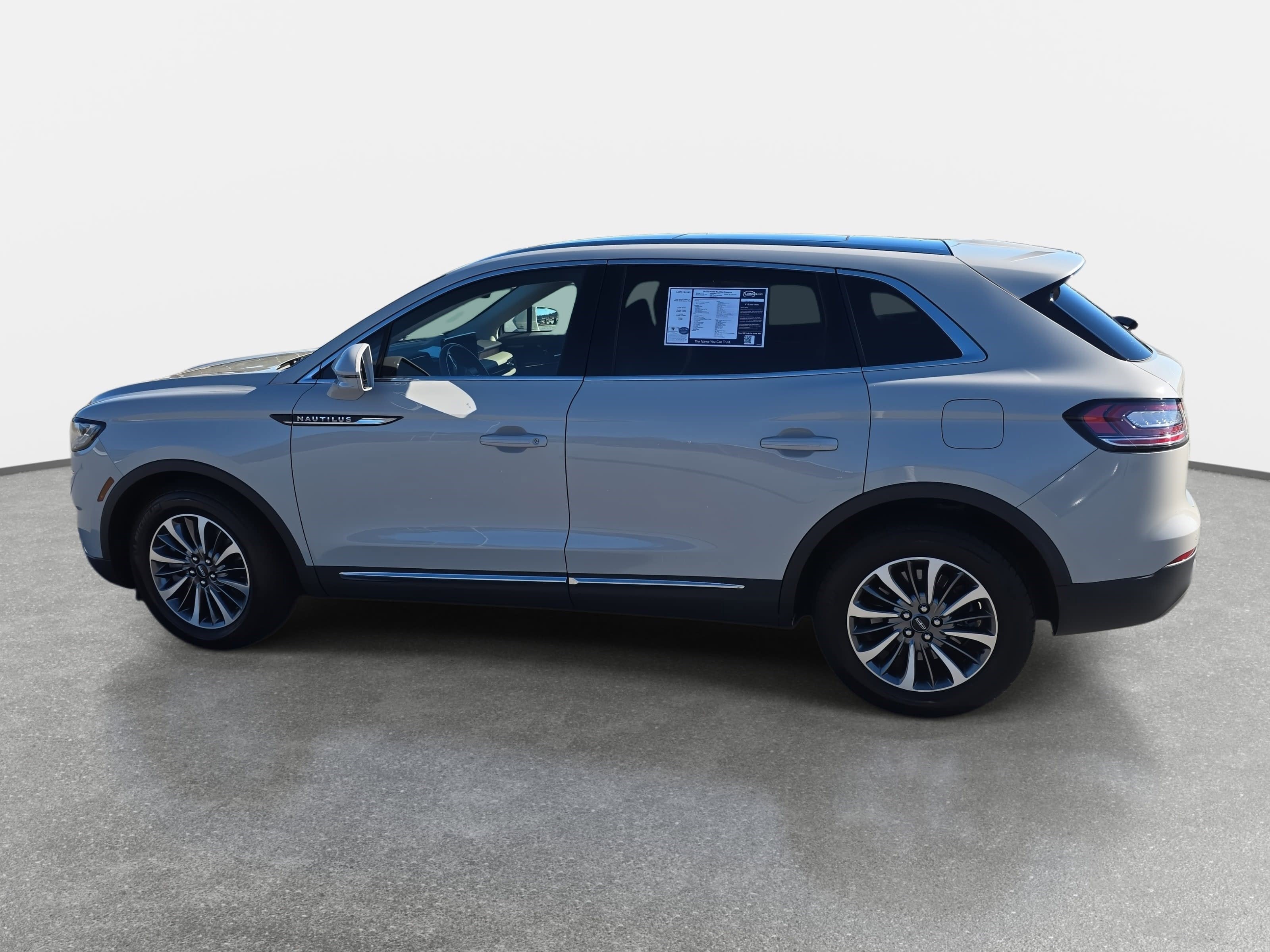 2022 Lincoln Nautilus Reserve