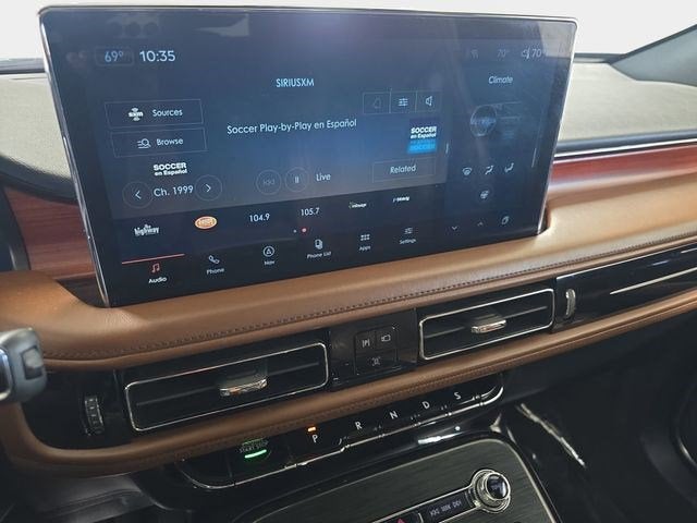 2021 Lincoln Nautilus Reserve