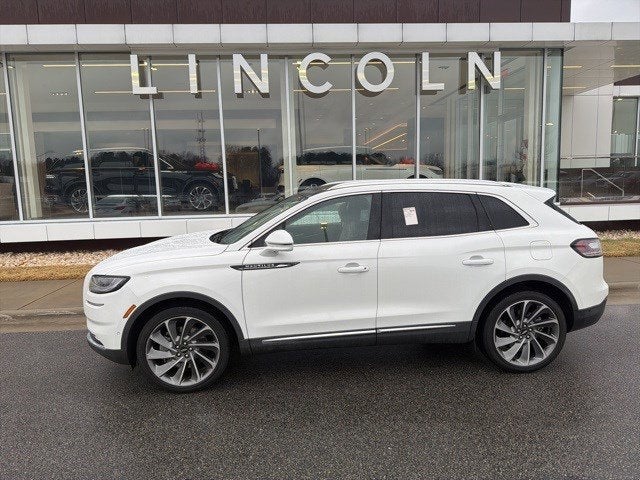 2022 Lincoln Nautilus Reserve