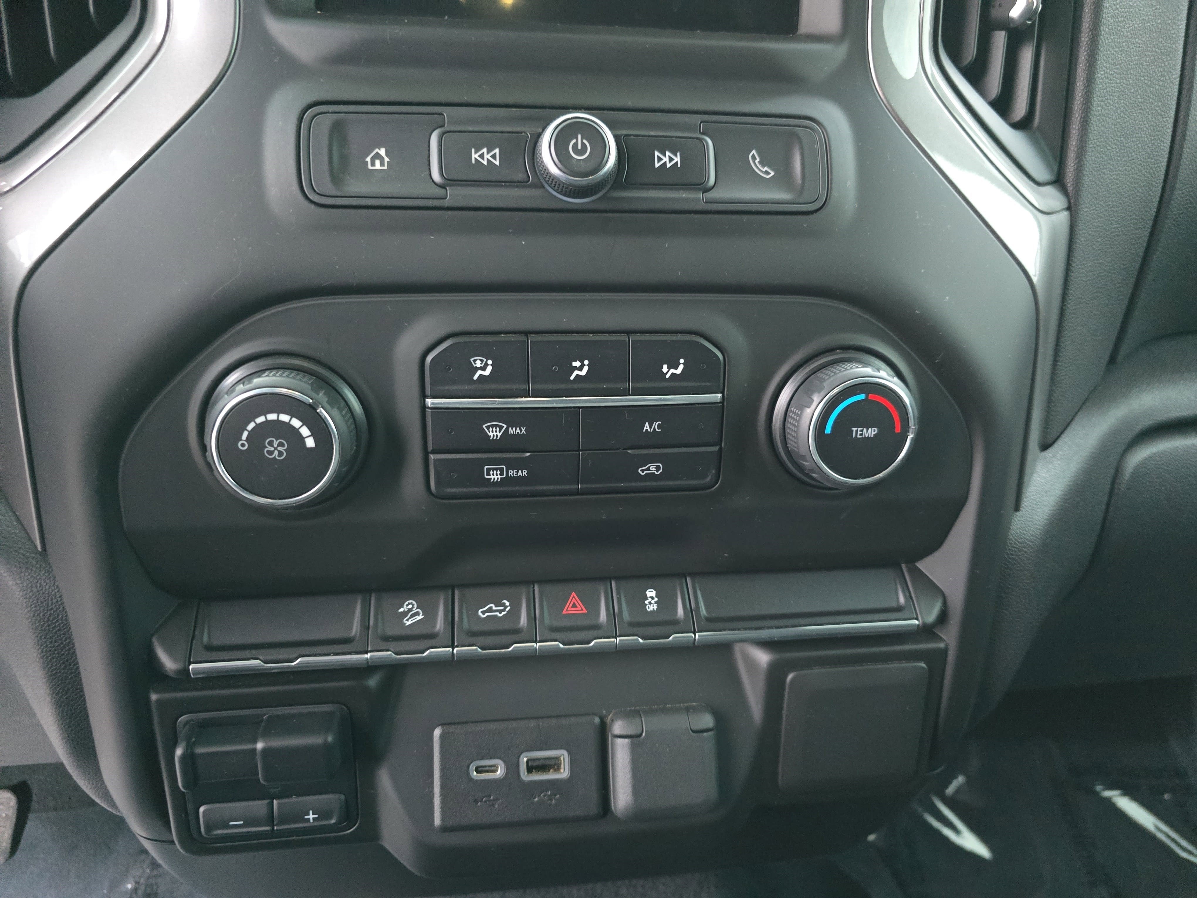 2021 Chevrolet Silverado 1500 Custom Trail Boss