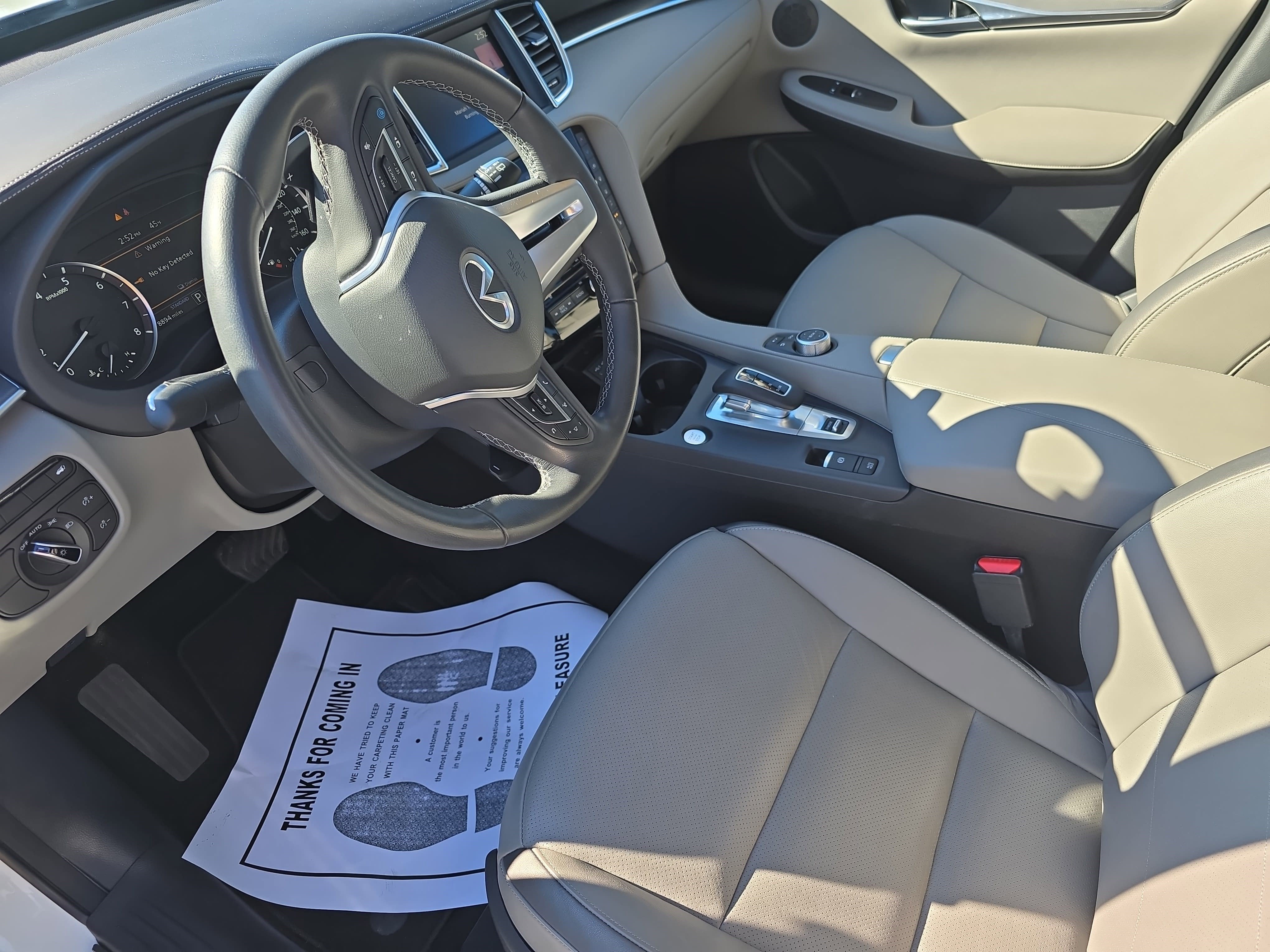 2023 INFINITI QX50 LUXE