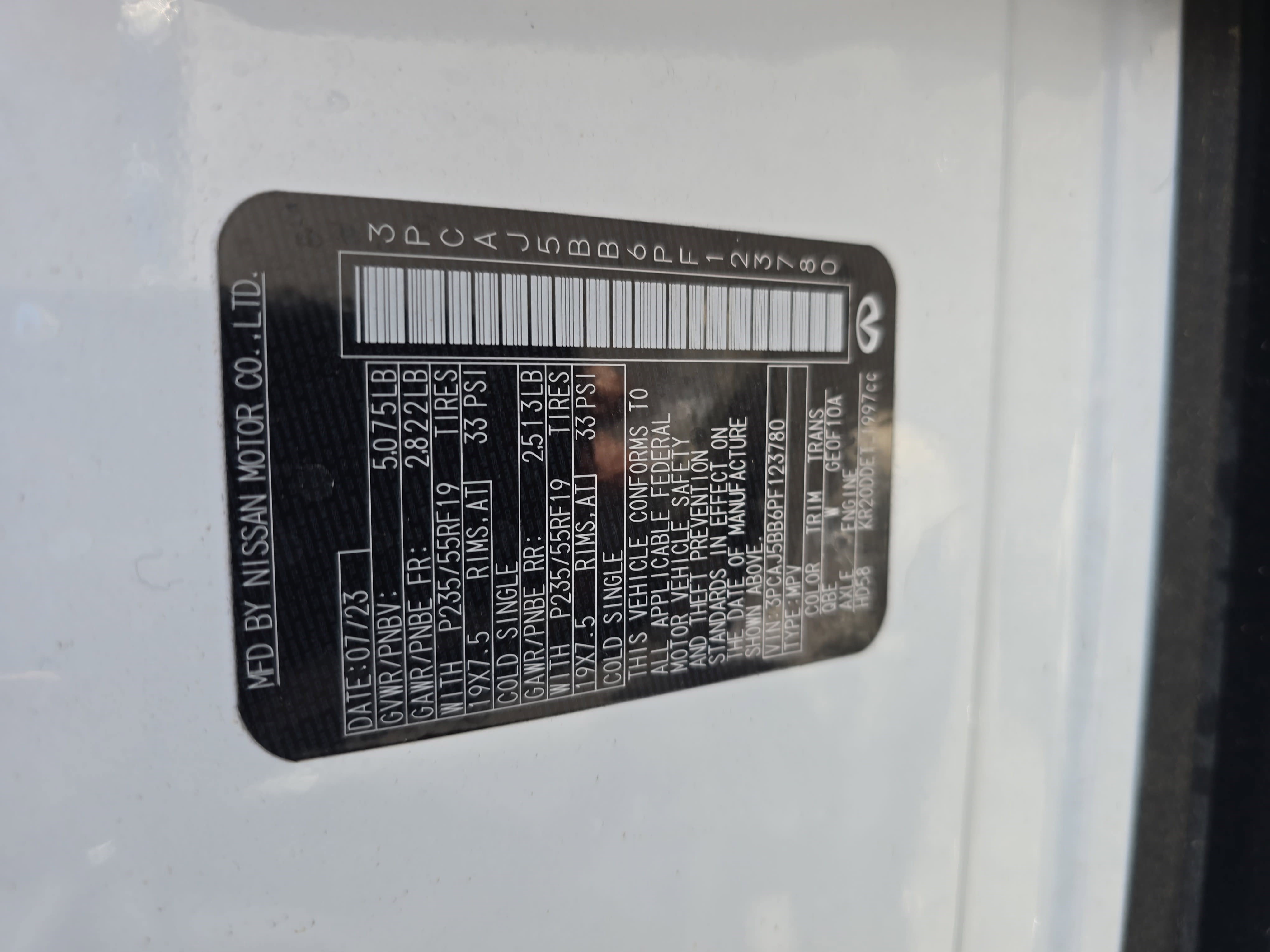 2023 INFINITI QX50 LUXE