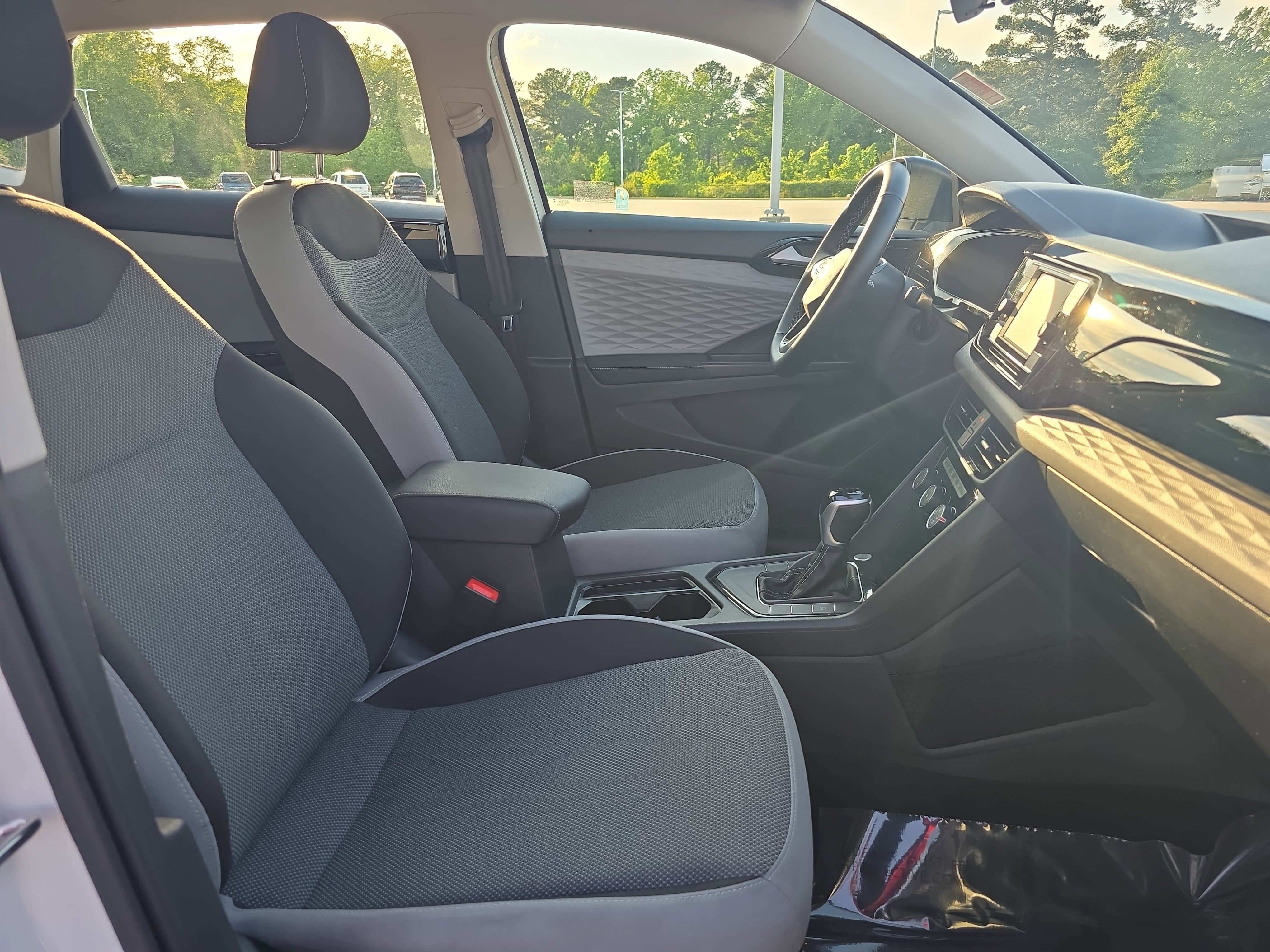 2024 Volkswagen Taos S