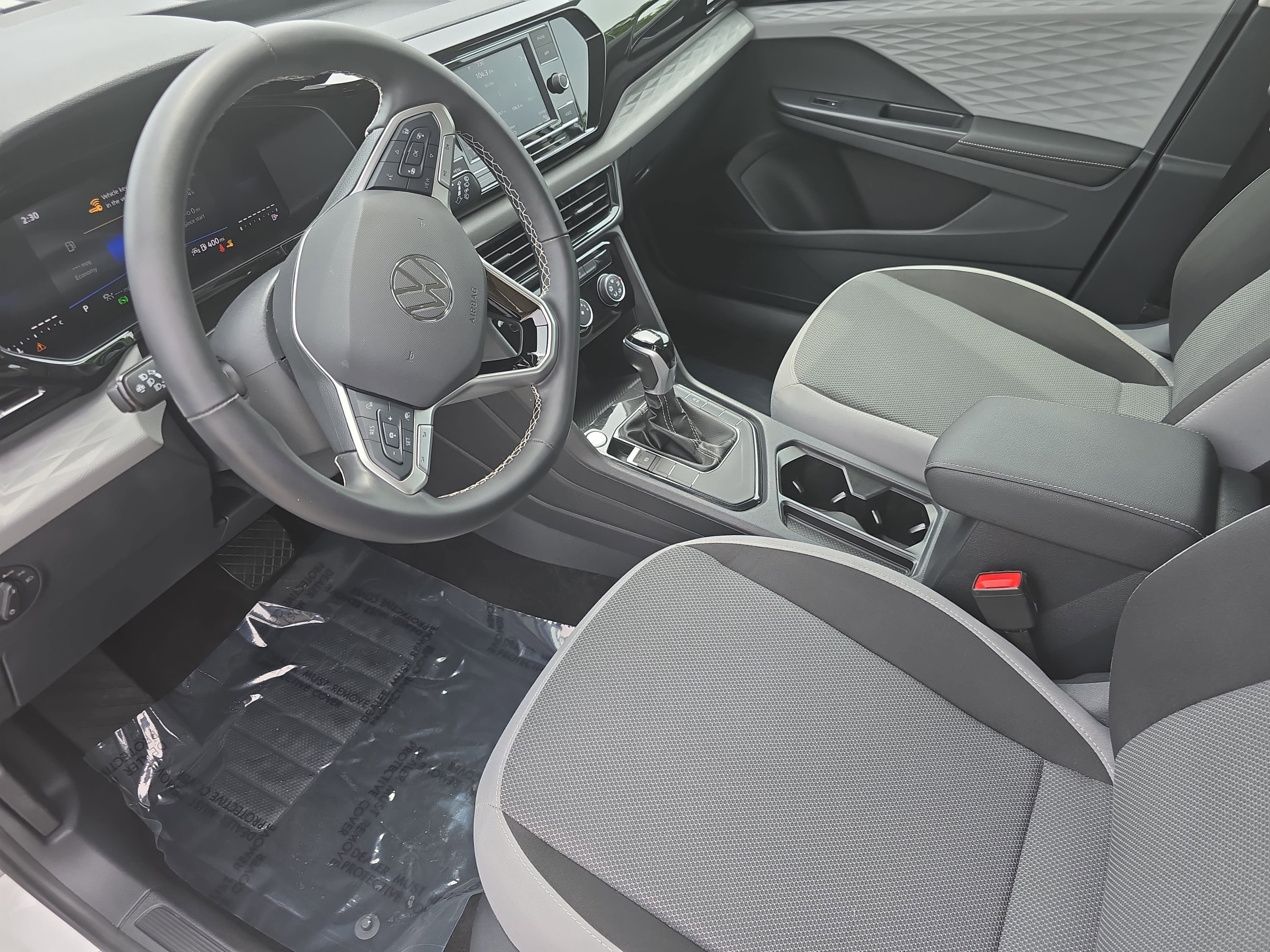 2024 Volkswagen Taos S