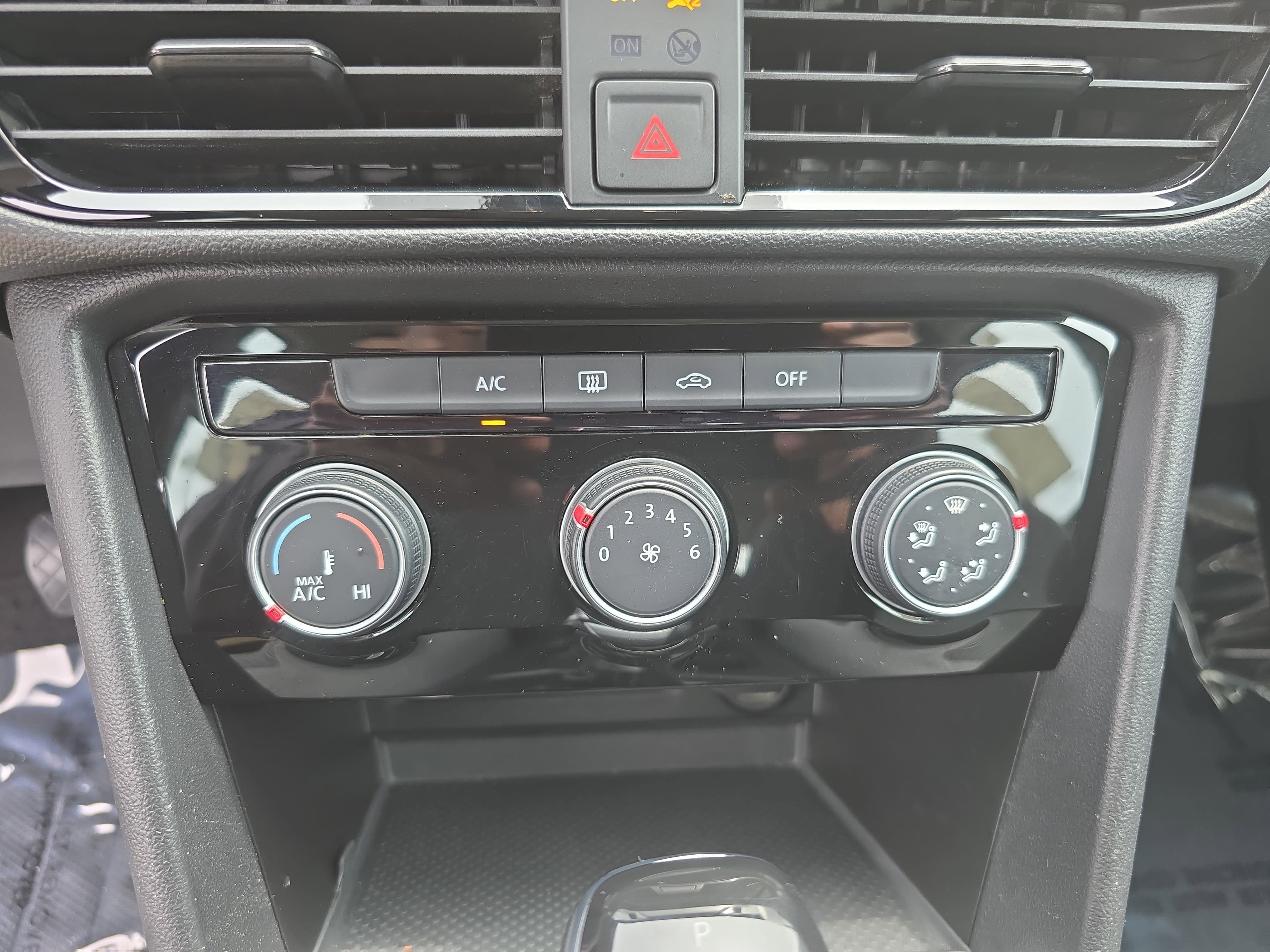2024 Volkswagen Taos S