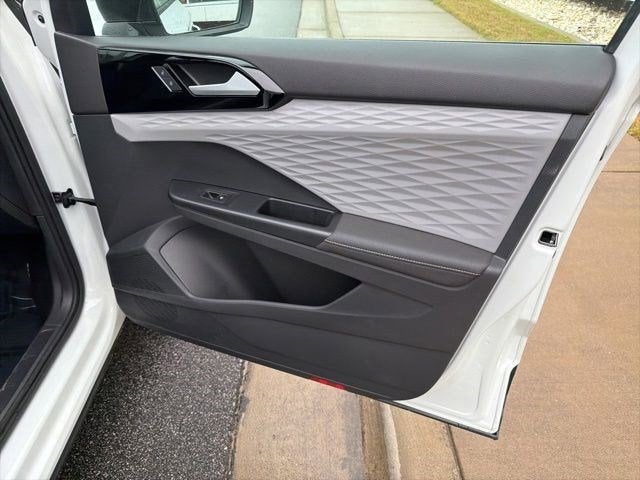 2024 Volkswagen Taos S