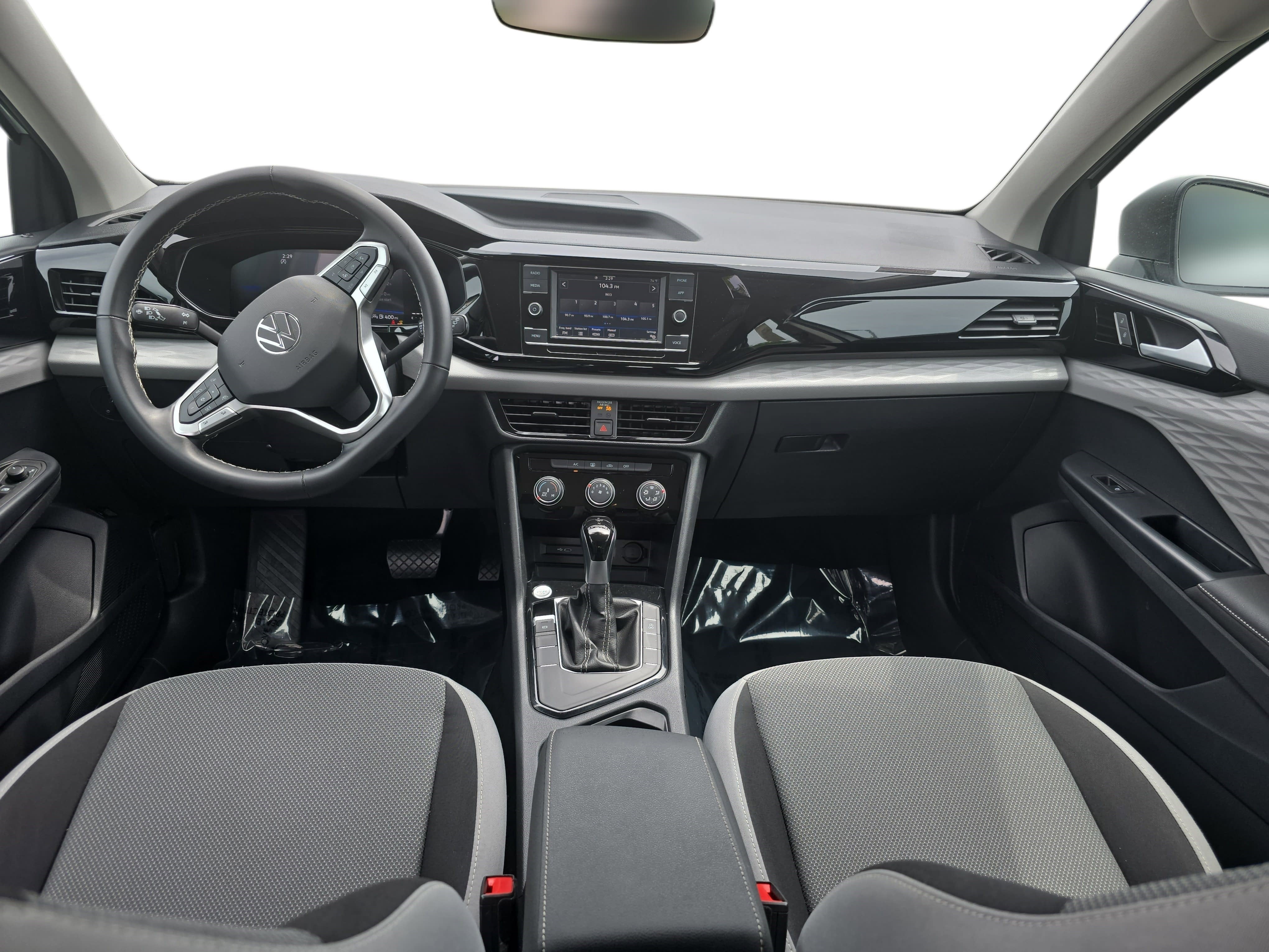 2024 Volkswagen Taos S