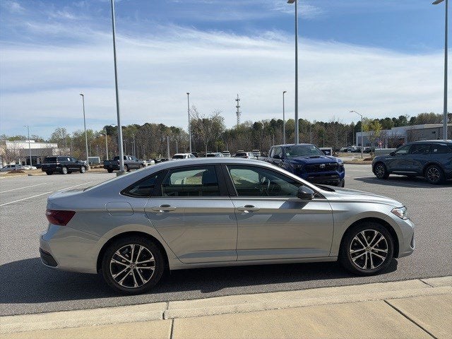 2024 Volkswagen Jetta Sport