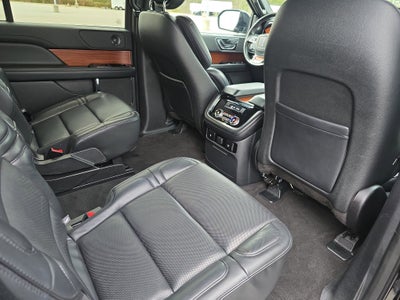 2019 Lincoln Navigator Select
