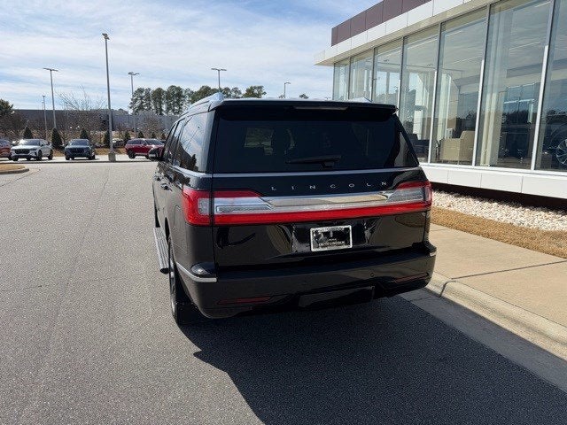 2019 Lincoln Navigator Select