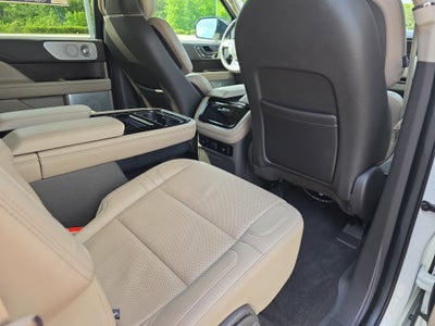 2024 Lincoln Navigator L Reserve