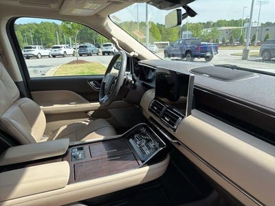 2024 Lincoln Navigator L Reserve