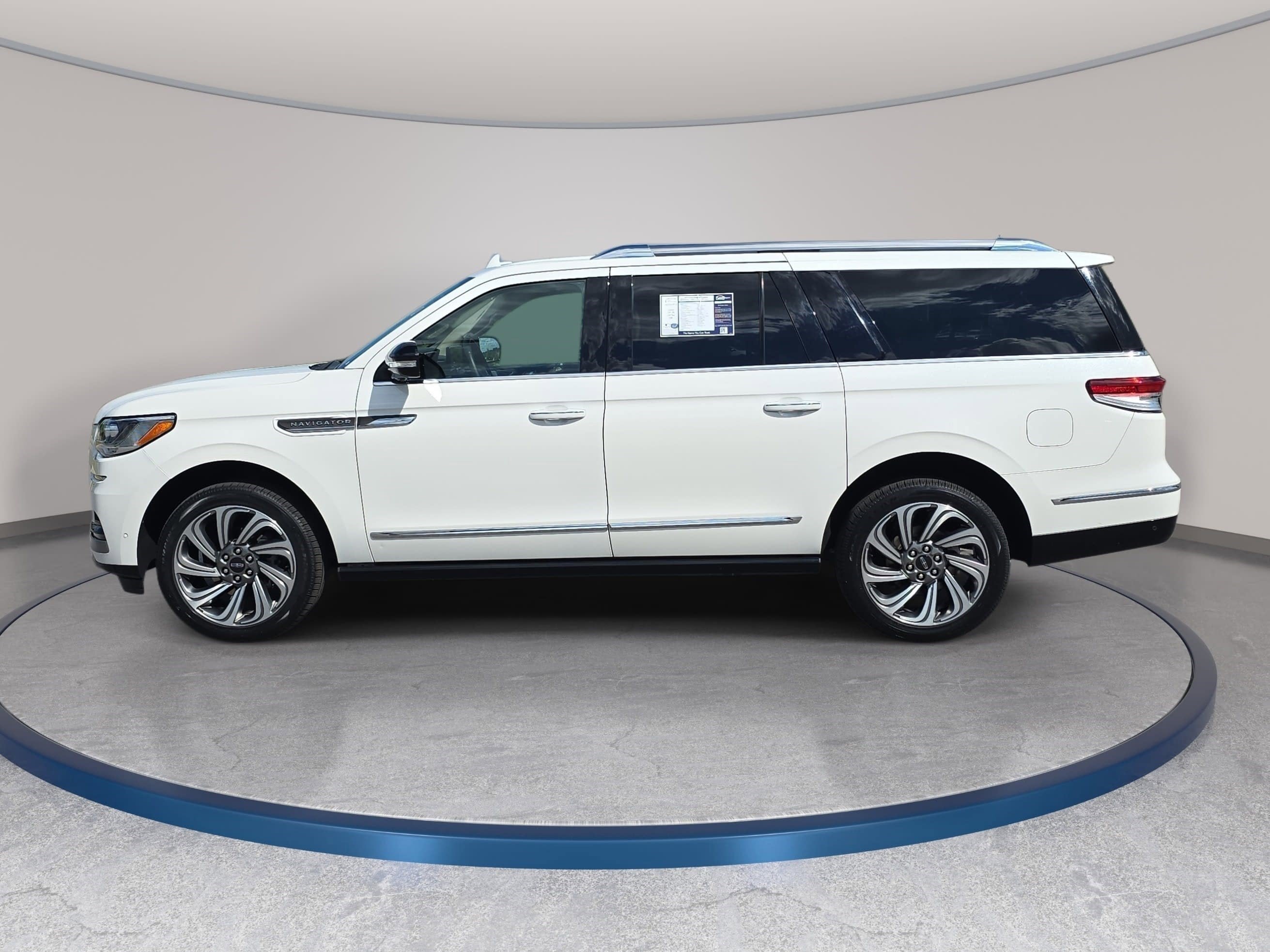 2024 Lincoln Navigator L Reserve