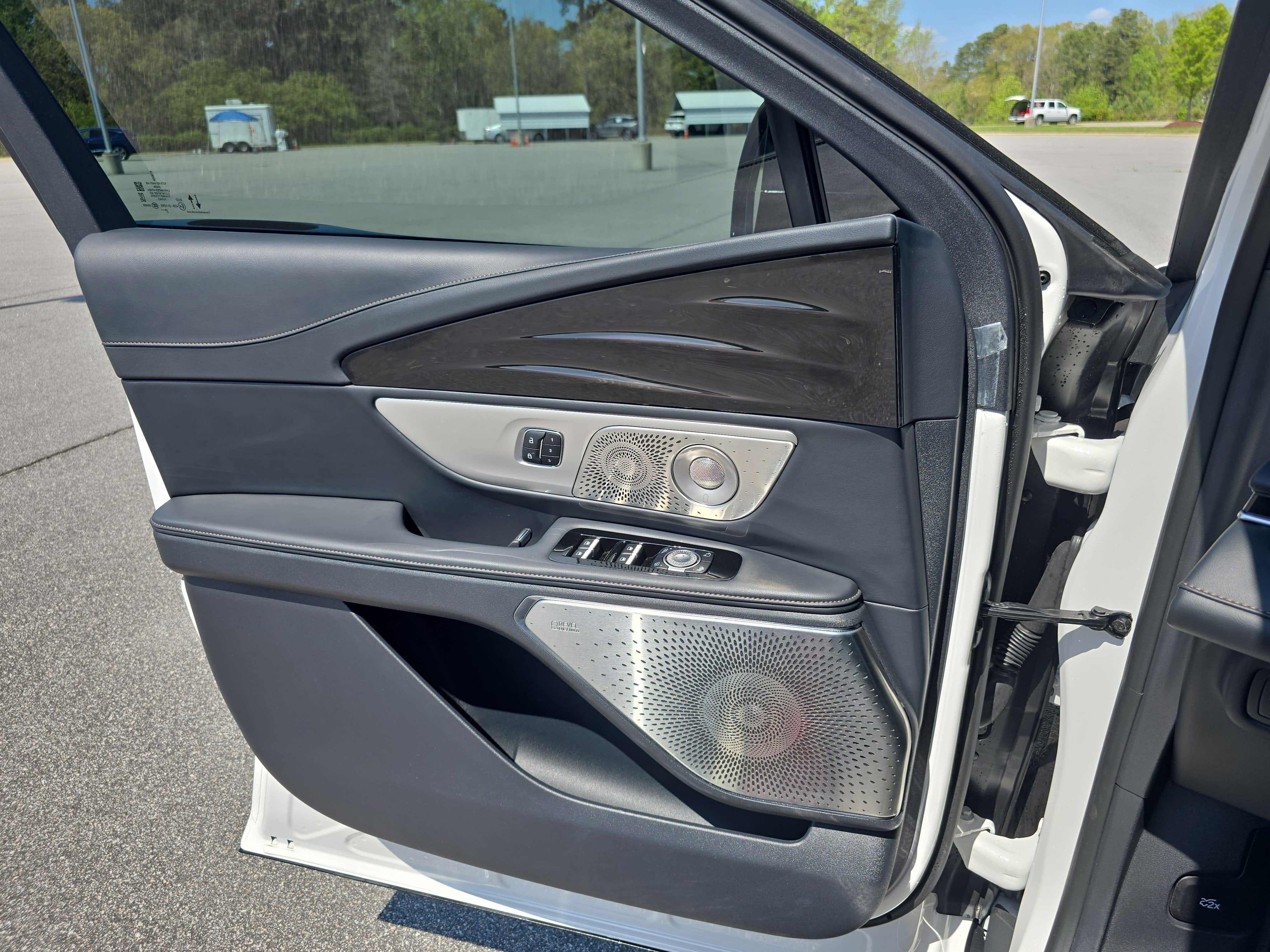 2024 Lincoln Nautilus Reserve