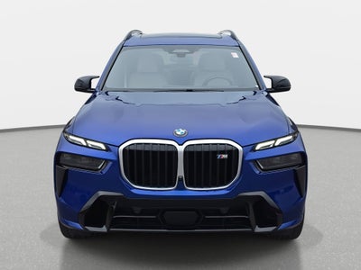 2025 BMW X7 M60i