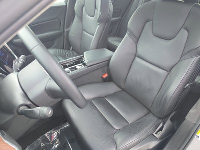 2023 Volvo S60 Plus Dark Theme