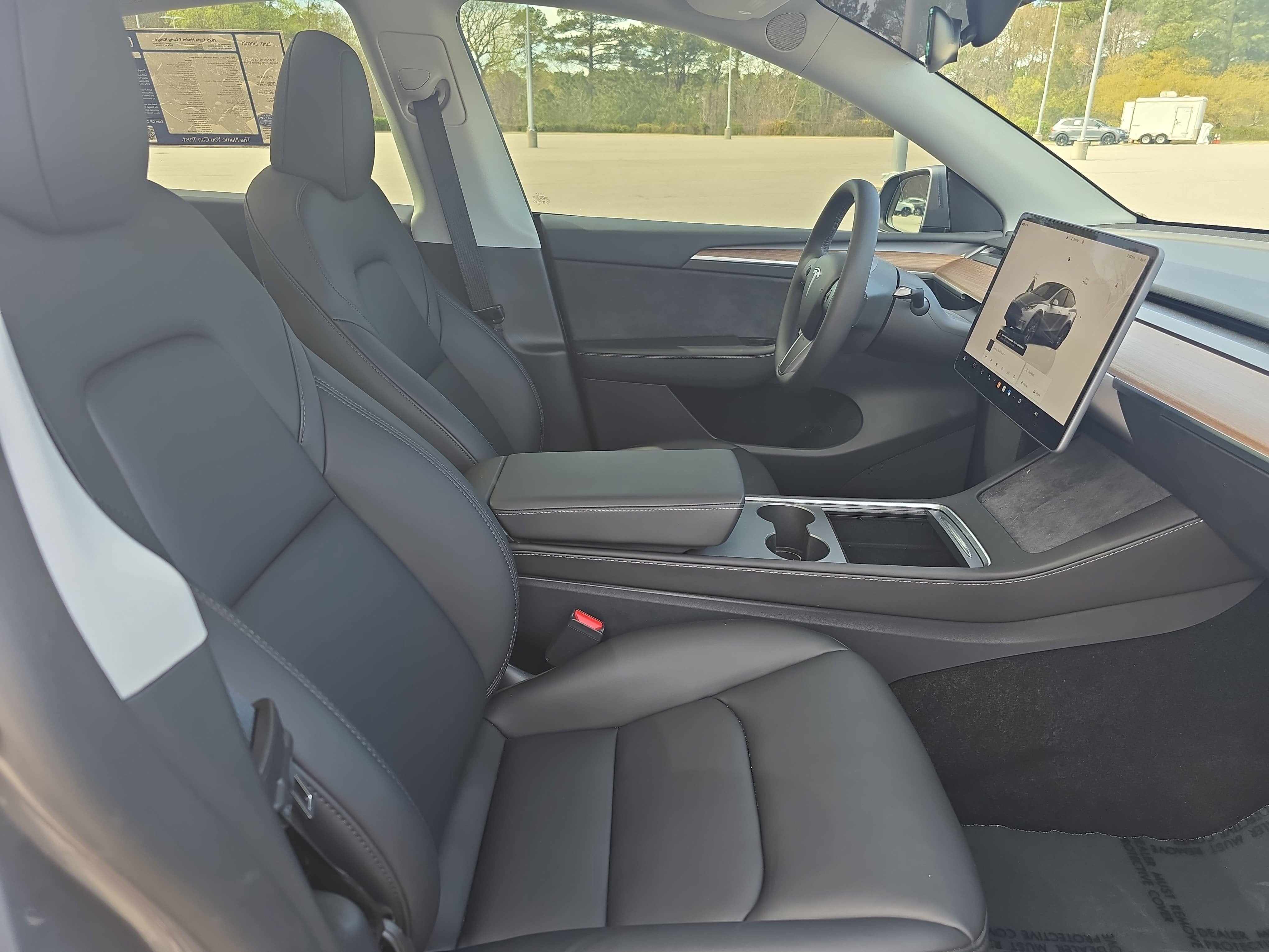 2025 Tesla Model Y Long Range