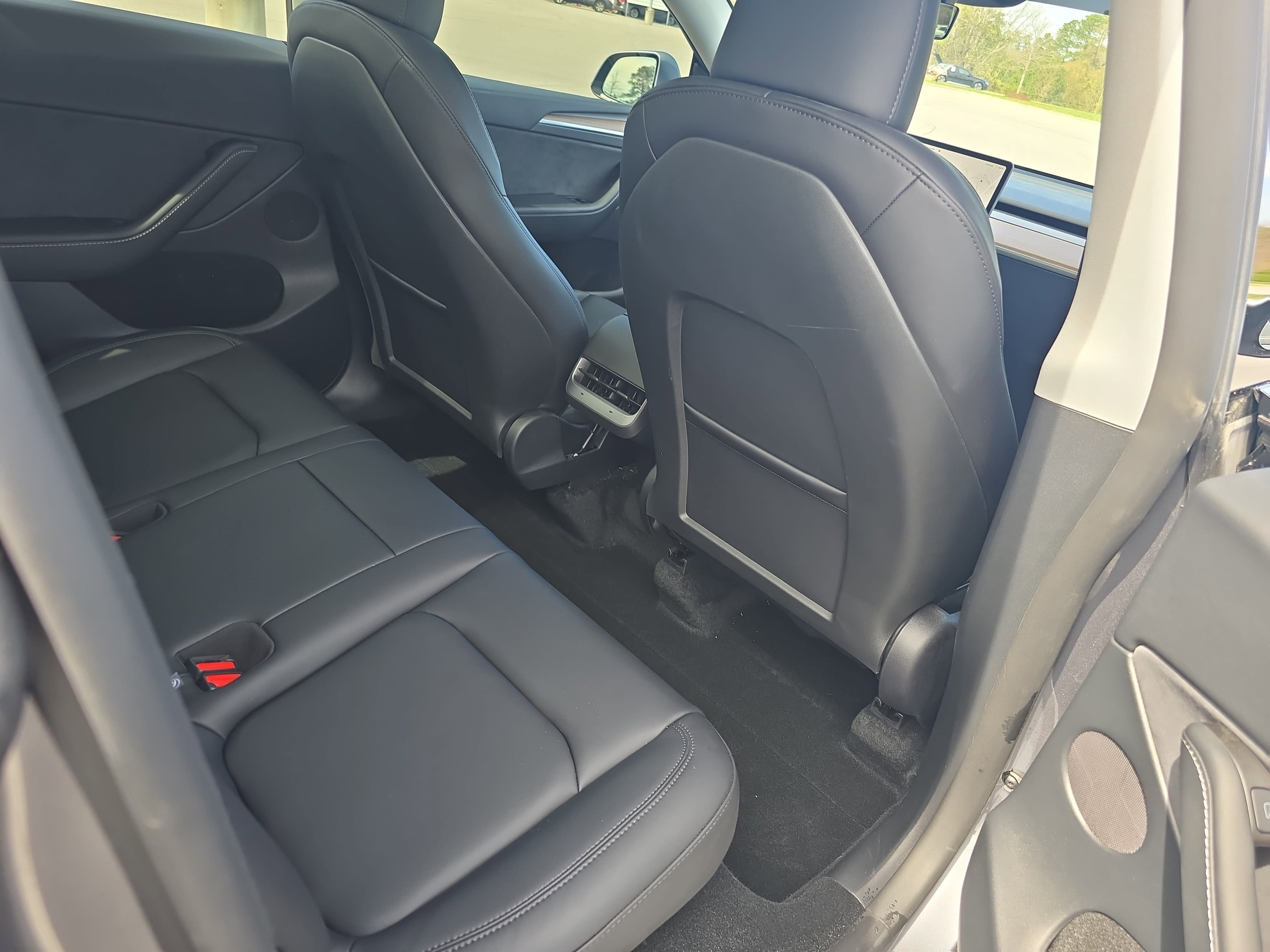 2025 Tesla Model Y Long Range